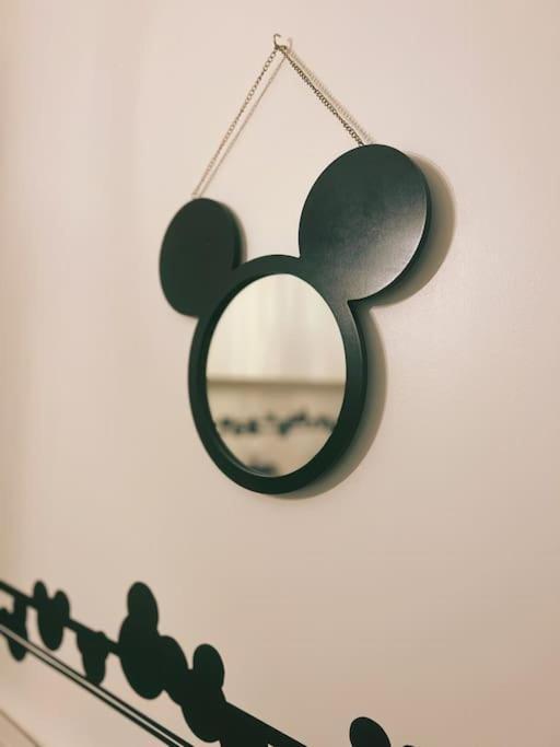 Cosy Penthouse - Large Balconies With Views - 5Min Disneyland เซร์ริส ภายนอก รูปภาพ
